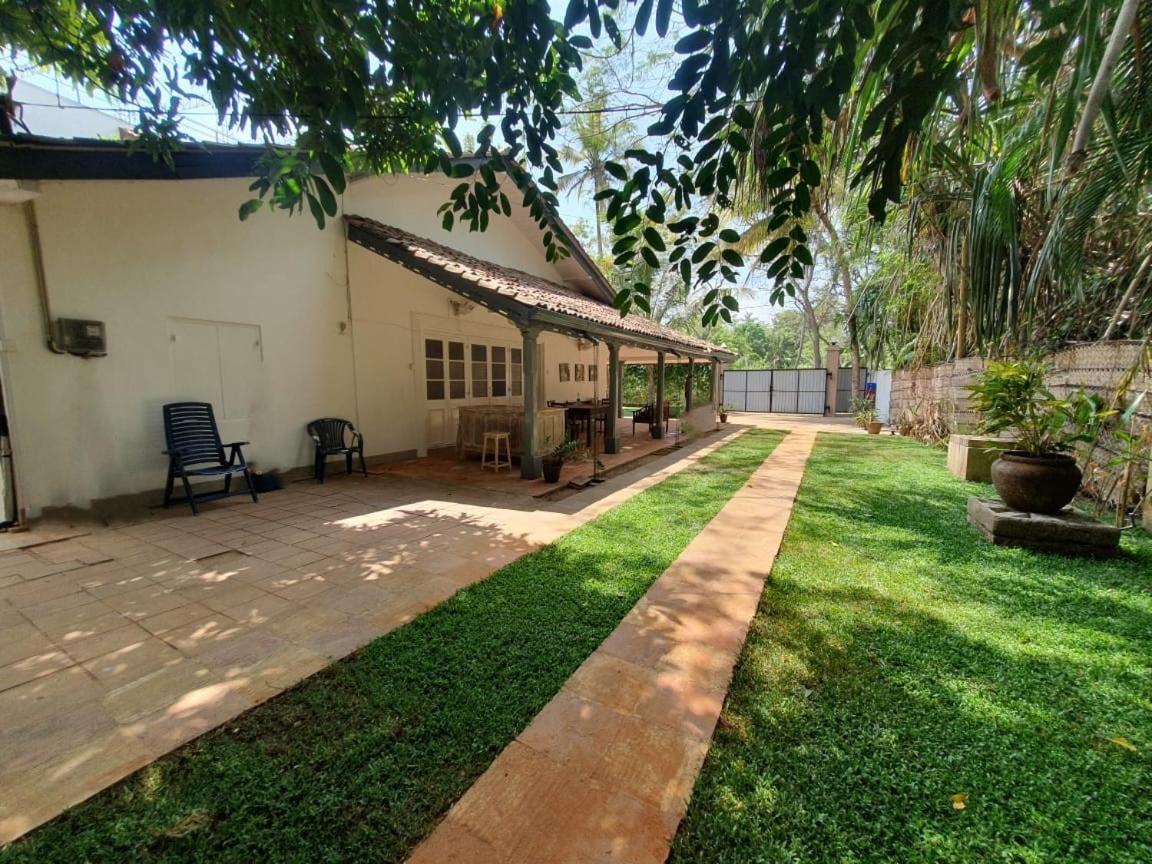Agora Villa By Esperanza Tangalle Exterior photo